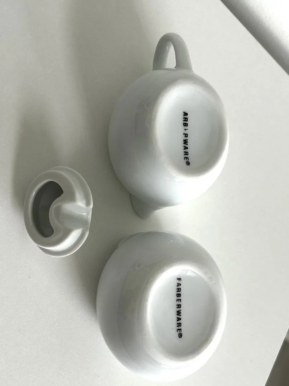 White Creamer Sugar set
